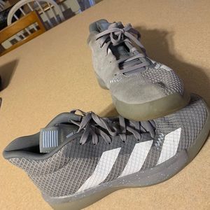 Men’s Addidas shoes